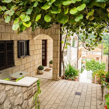 Cesic Guest house