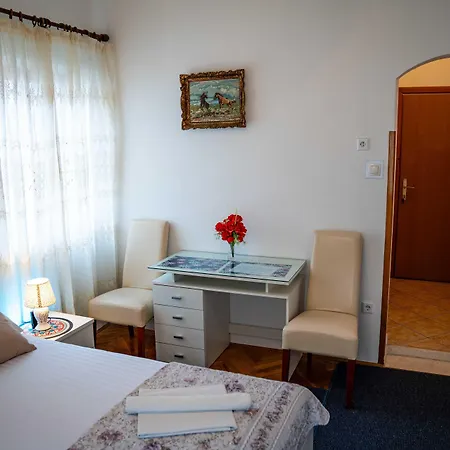 Gostinjska kuća Cesic 3*