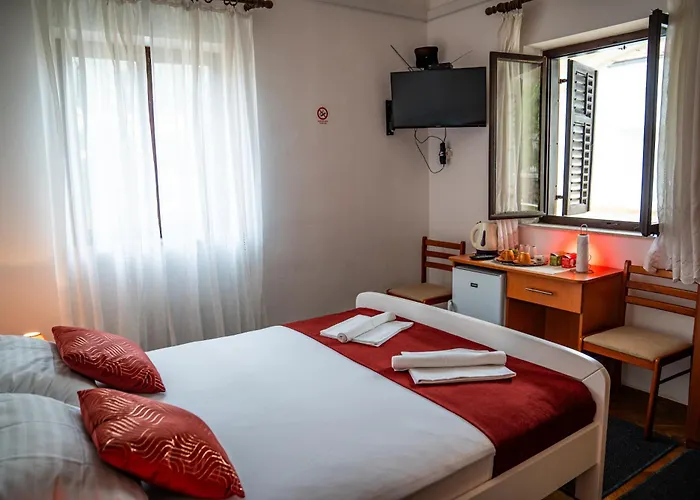 Guest house Cesic 3*