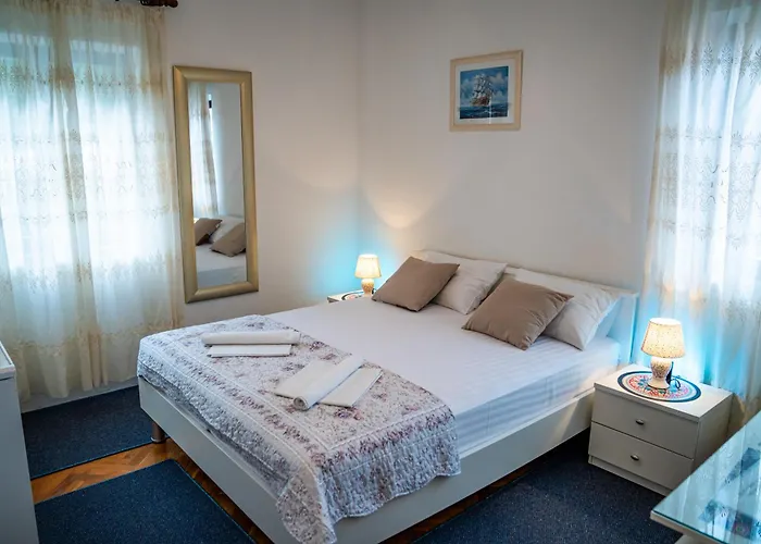 Cesic Guest house 3*