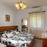 Cesic Dubrownik